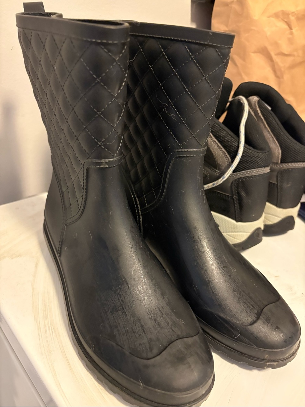 Quilted Black Rain Boots size 9